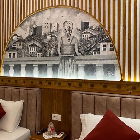 Guest House Juald Gjirokaster Ngoại thất bức ảnh